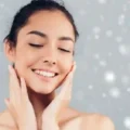 10 Skincare Tips for Glowing Skin Each Day